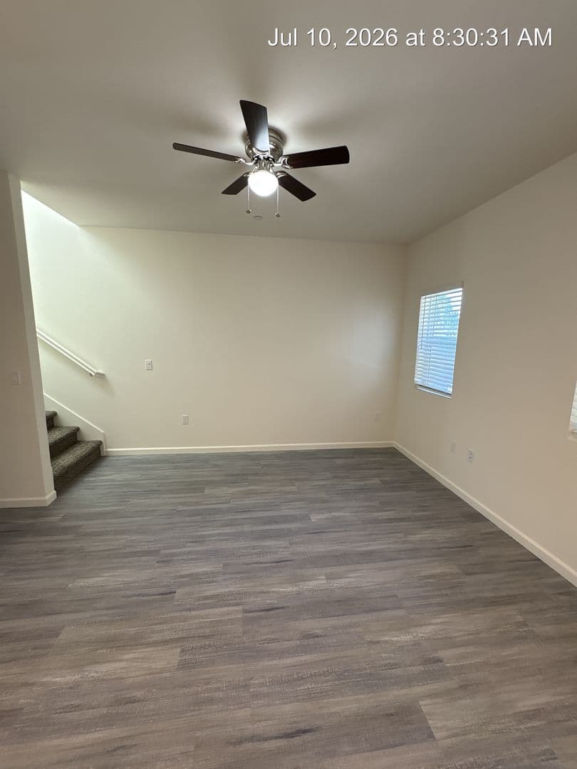 Visalia Apartment: 711-747 S Pinkham