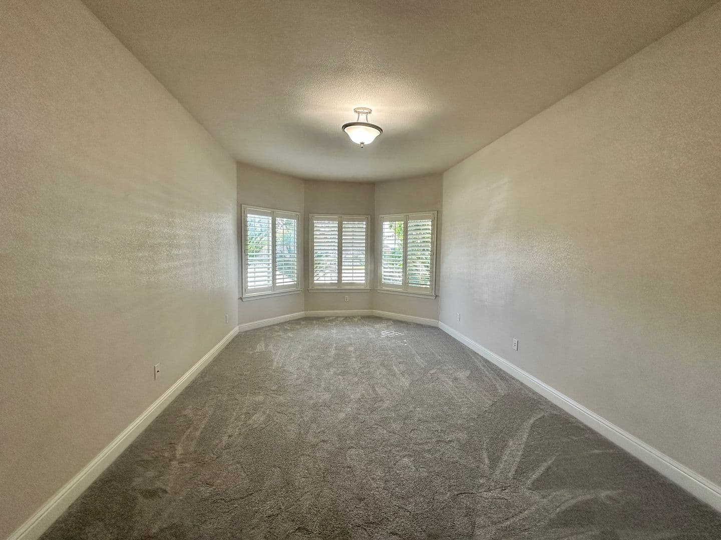 Visalia House: 239 North Preston St