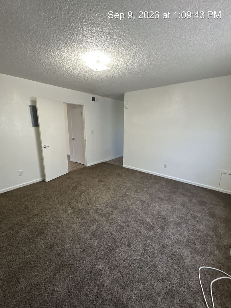 Visalia Apartment: 1649 East Douglas Ave