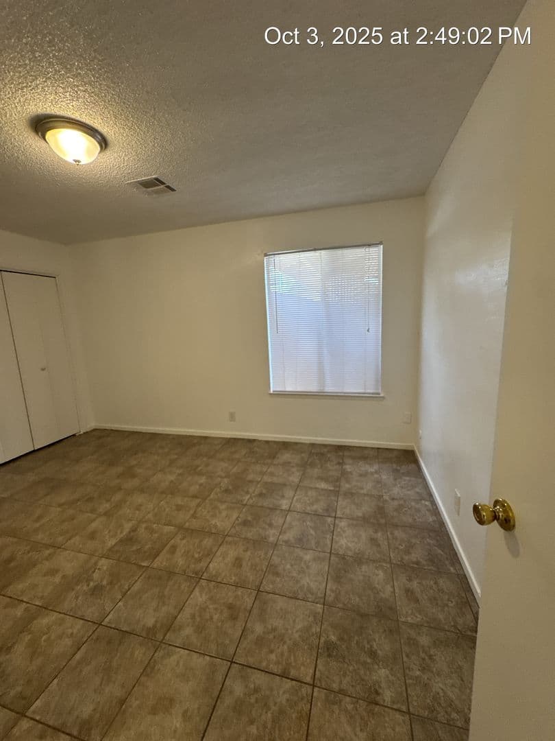 Visalia Apartment: 2724-2728 South Sallee Ct