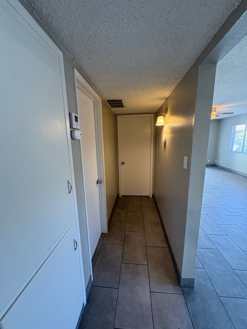 Visalia Apartment: 3108 West Walnut Ave #1-4