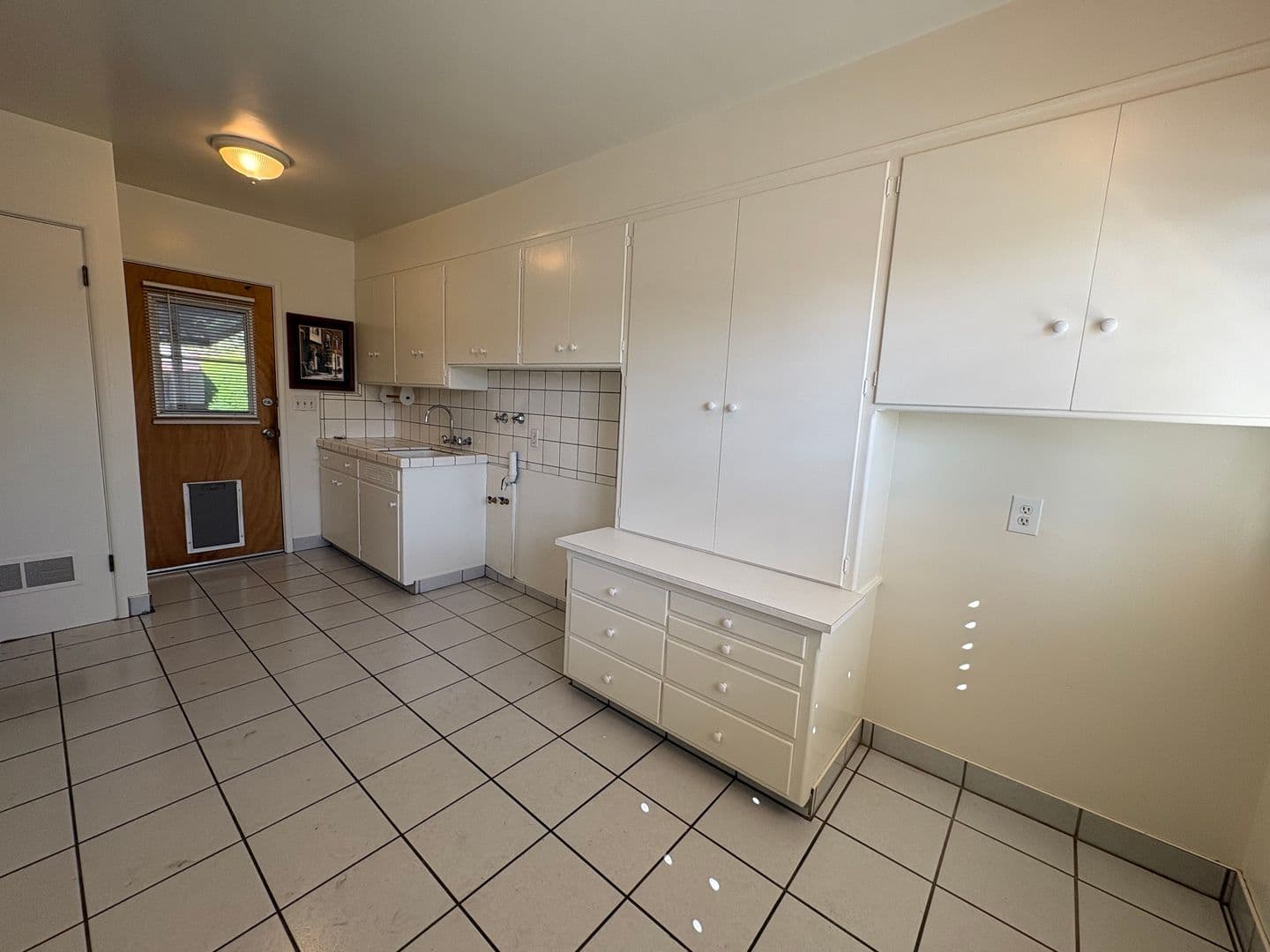 Dinuba House: 341 North Garden Dr