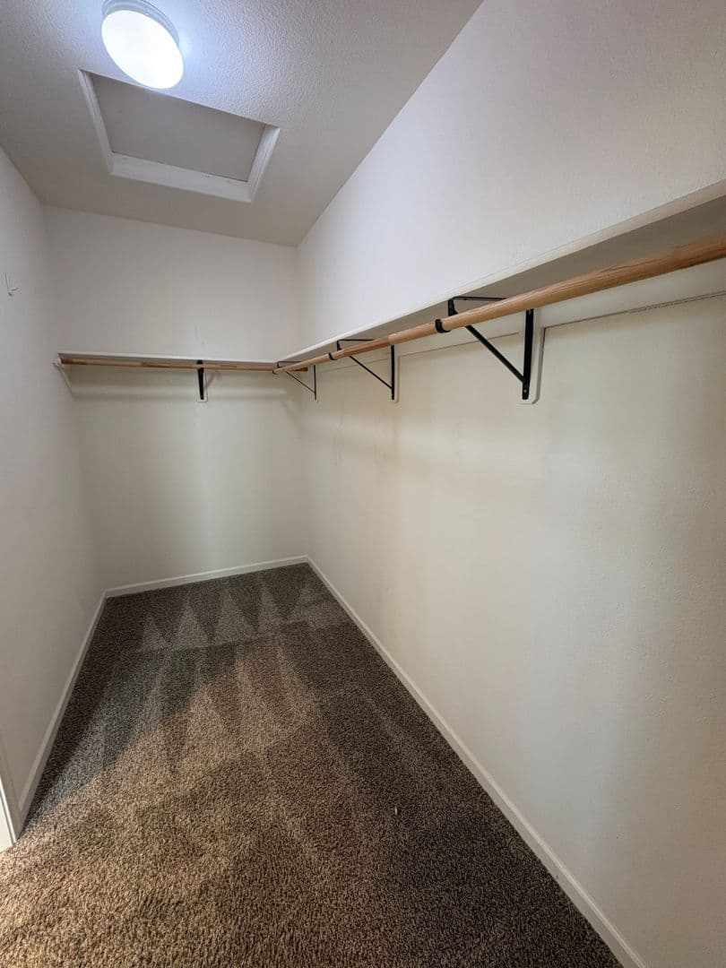 Visalia House: 4306 West Lark Ave