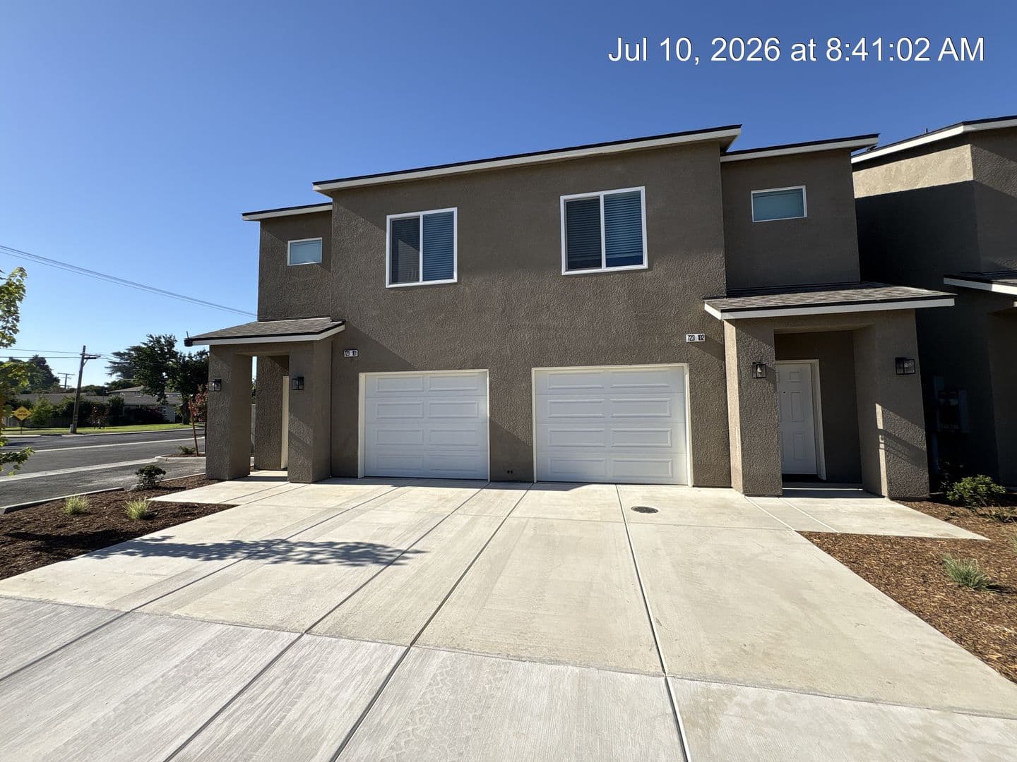 Visalia Apartment: 711-747 S Pinkham