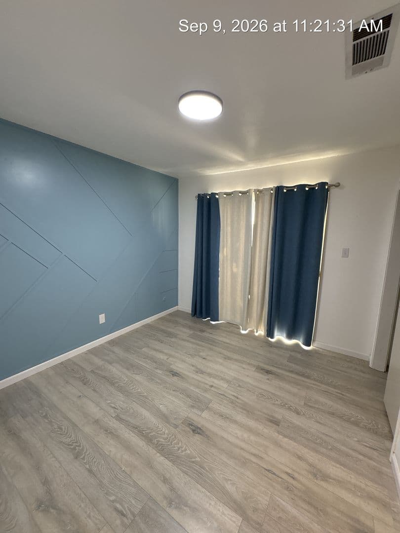 Hanford House: 1105 Freddie  Circle