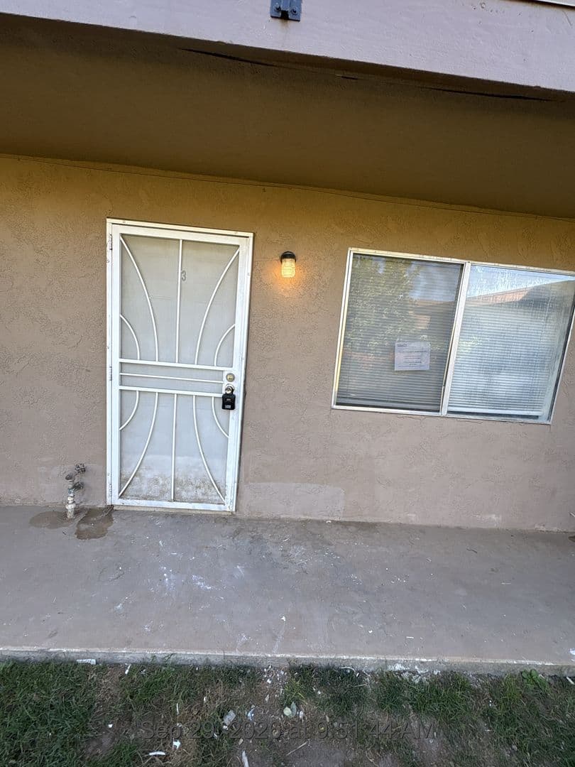 Exeter Apartment: 320 North E Street