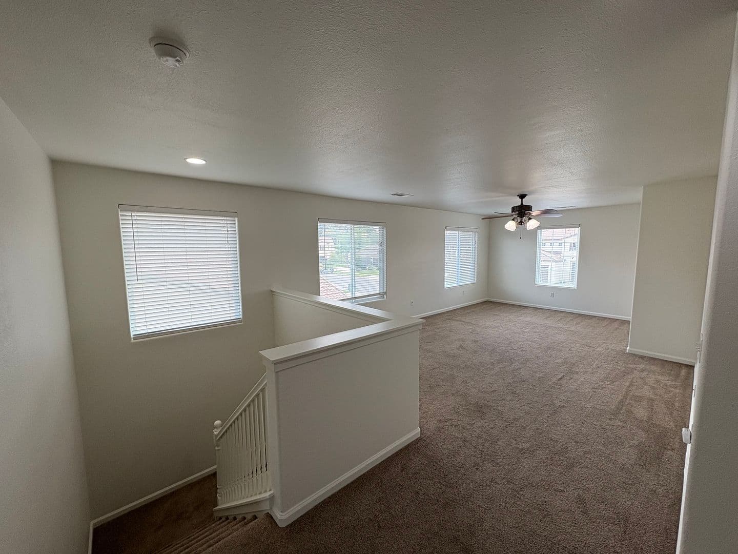 Visalia House: 5928 West Whitley Ave