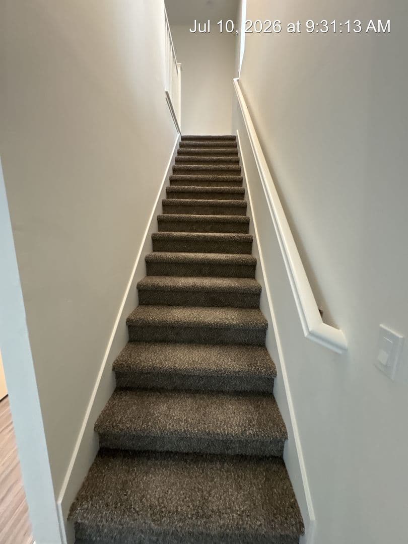 Visalia Apartment: 711-747 S Pinkham