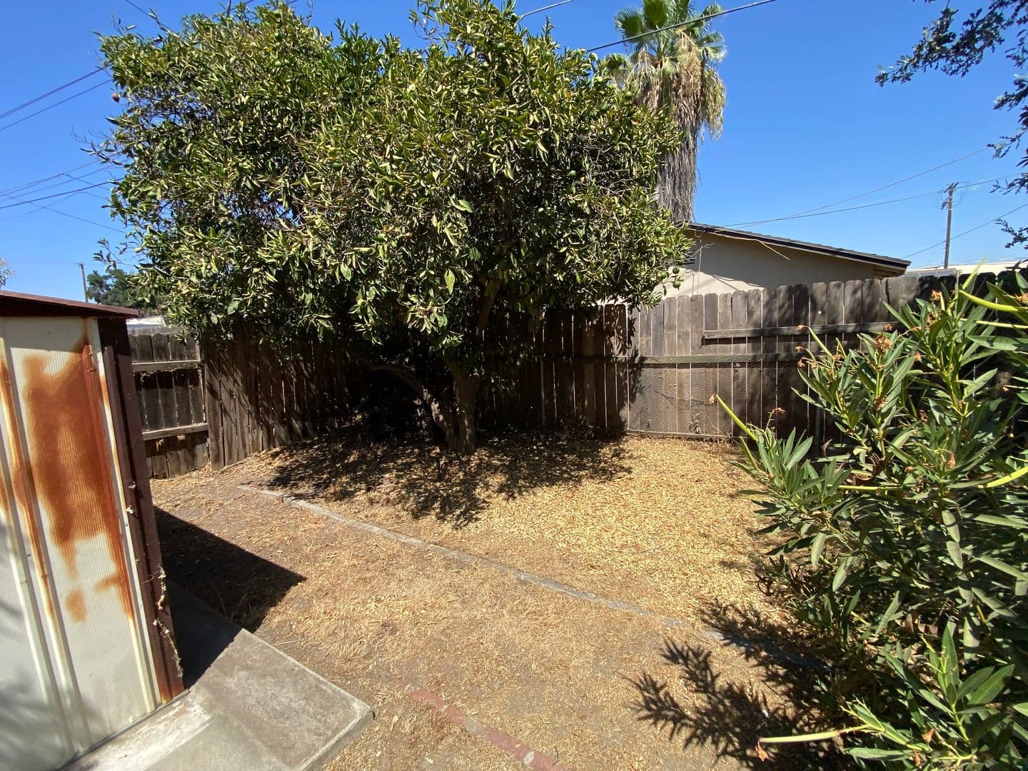 Visalia House: 1220 S Church Street