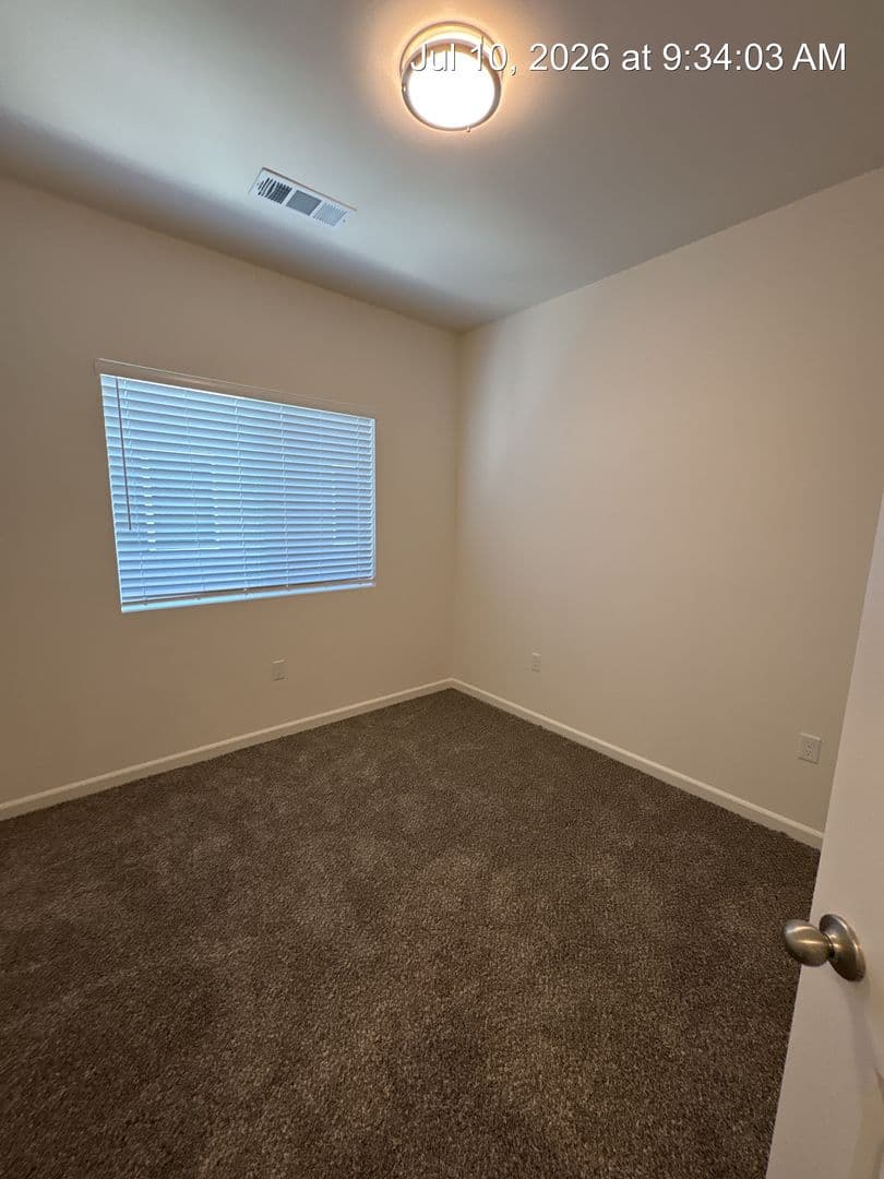 Visalia Apartment: 711-747 S Pinkham