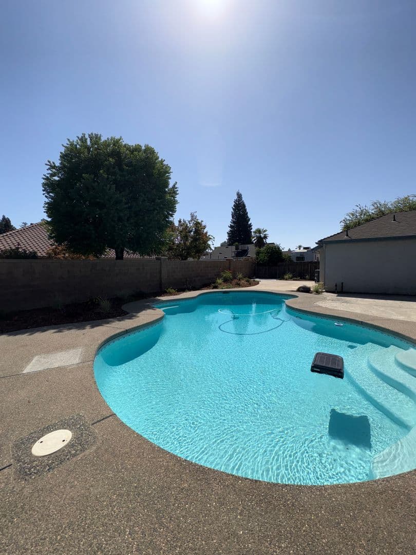 Clovis House: 3227 Jasmine Ave