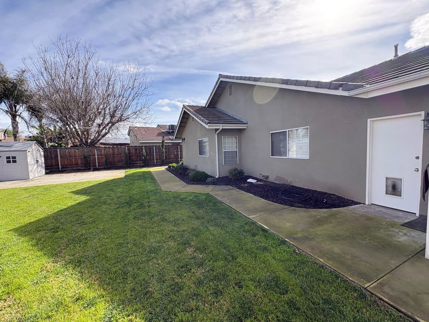 Hanford House: 540 West Birch Ct