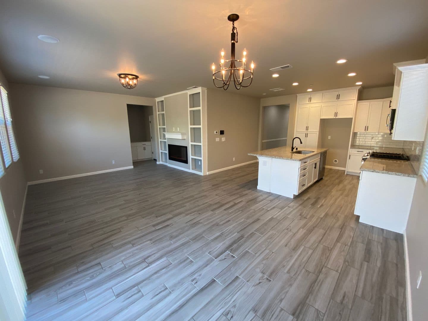 Clovis House: 3461 Alcove Way