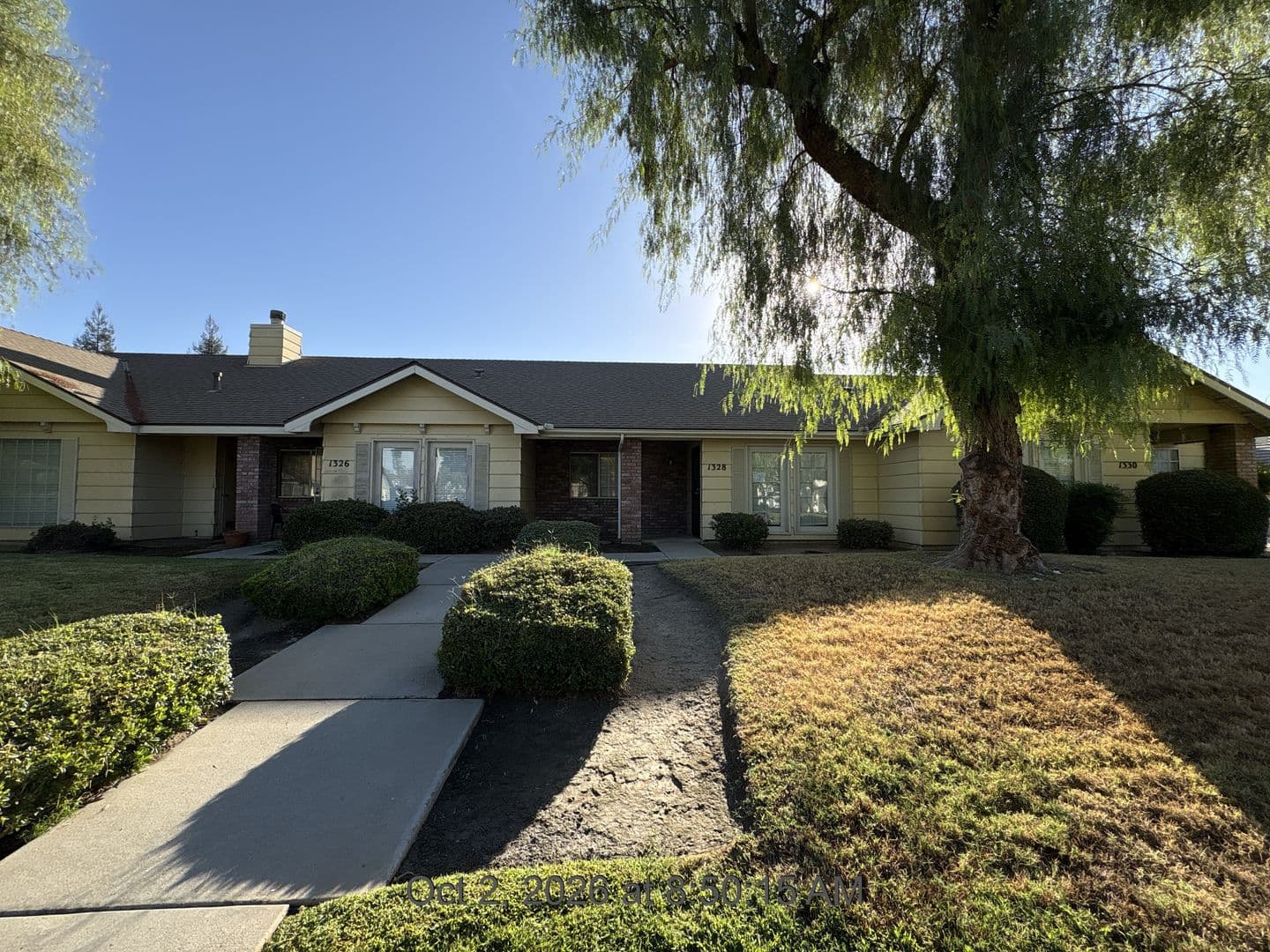 Visalia Apartment: 1324-1330 South Rossmoor