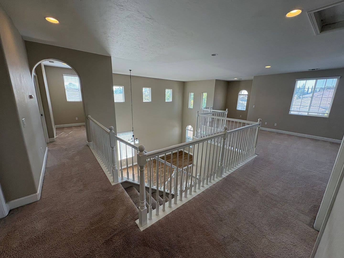 Visalia House: 3116 W Buena Vista