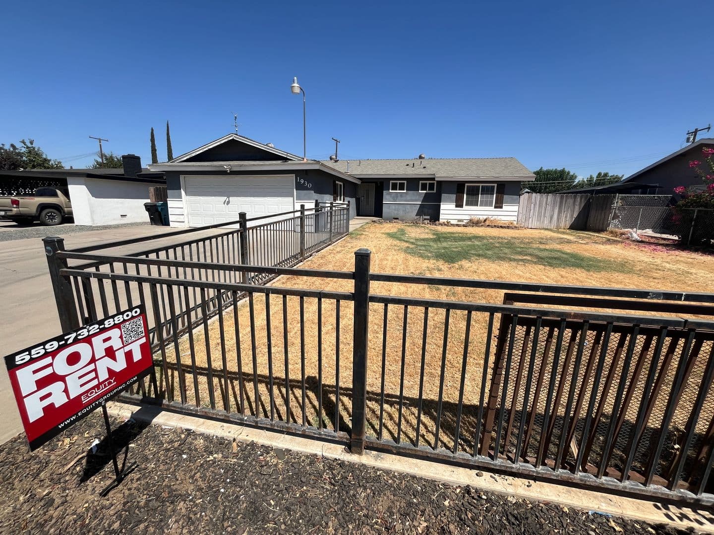 Porterville House: 1930 N Maston St
