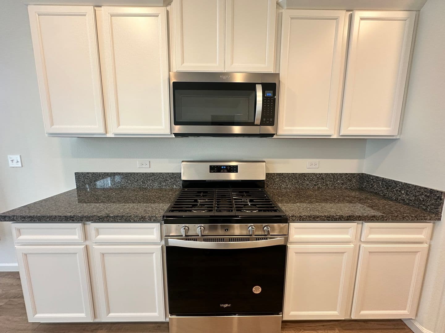 Visalia House: 2231 South Lebec St