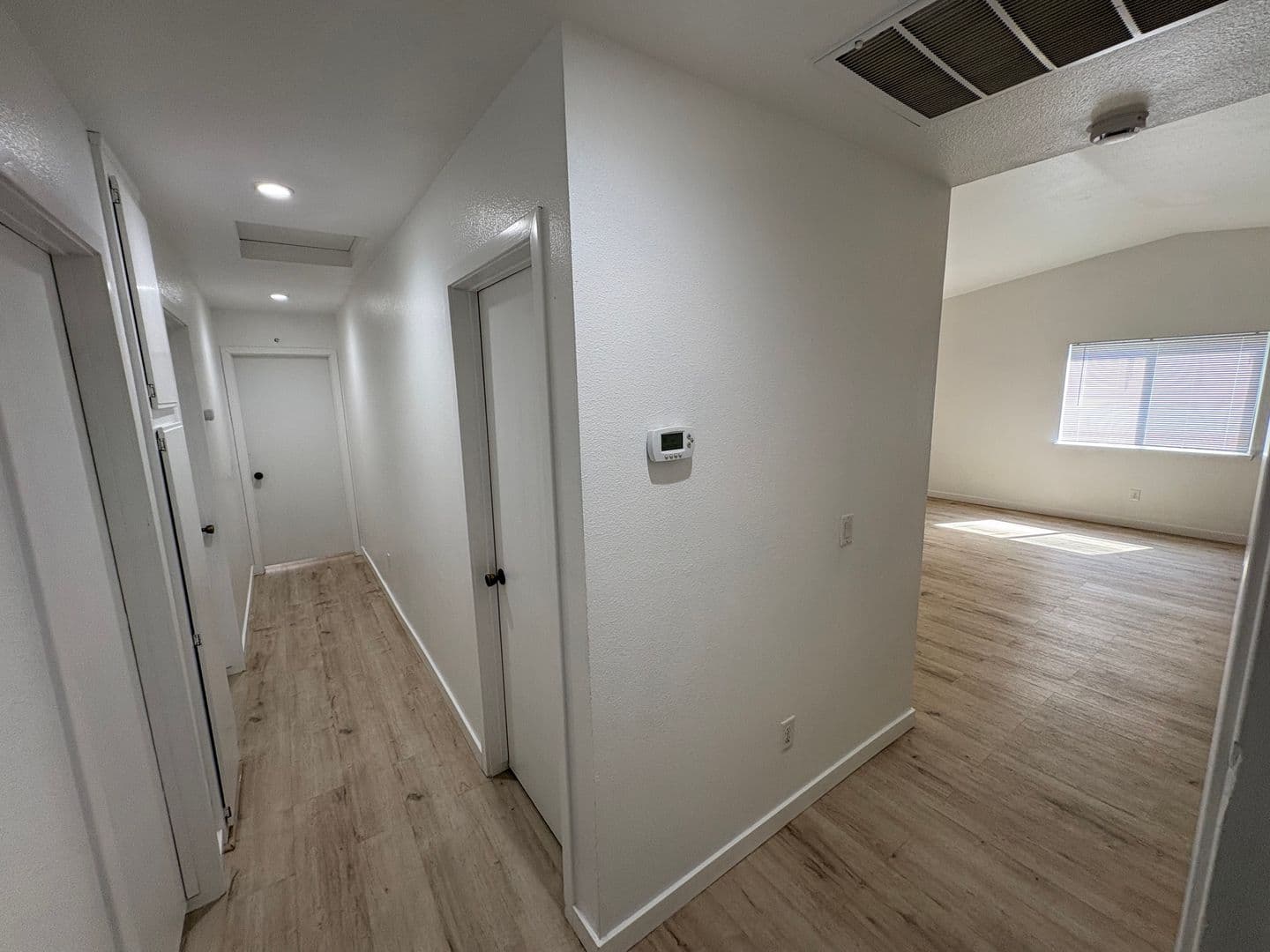 Visalia House: 2324 West Delta Ave
