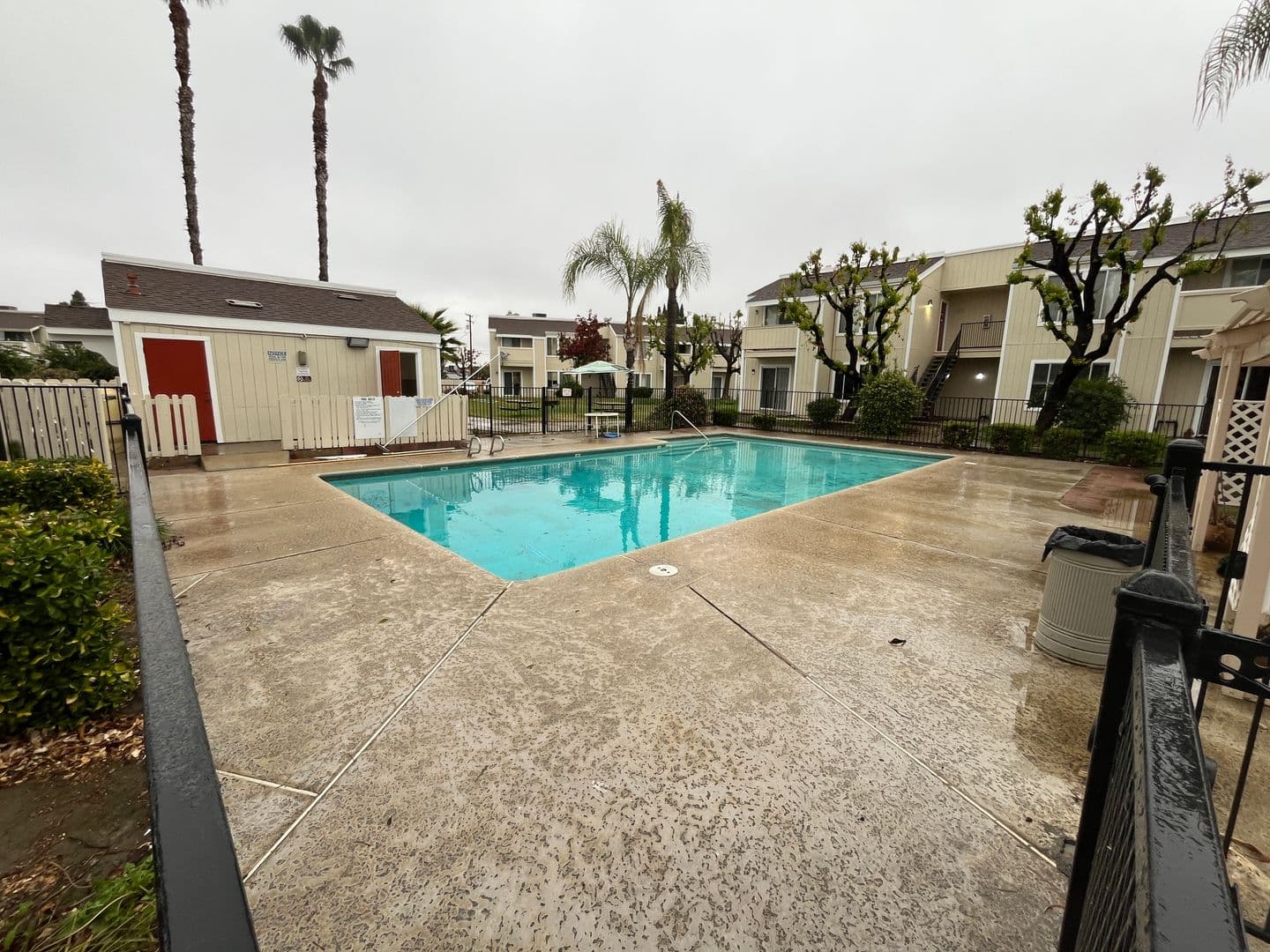 Porterville Apartment: 1704 W Olive Ave