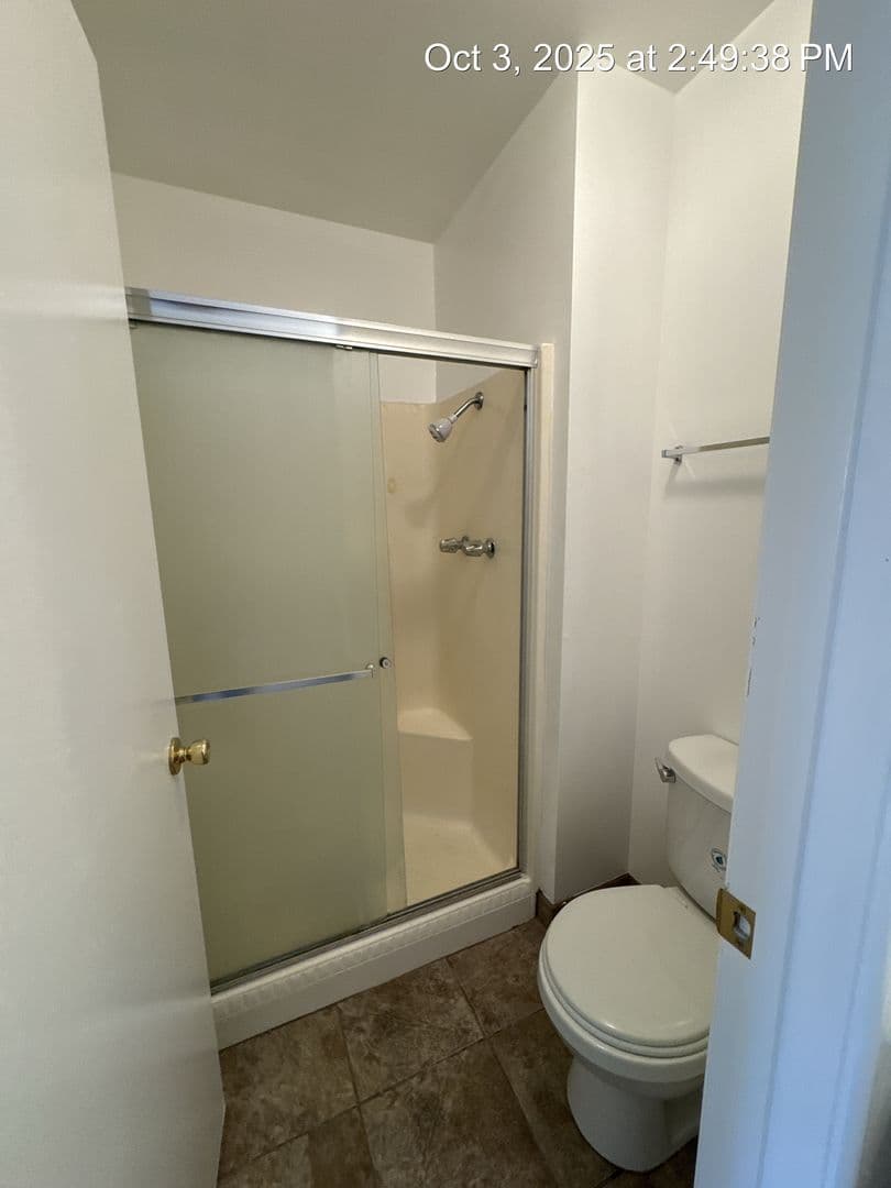 Visalia Apartment: 2724-2728 South Sallee Ct