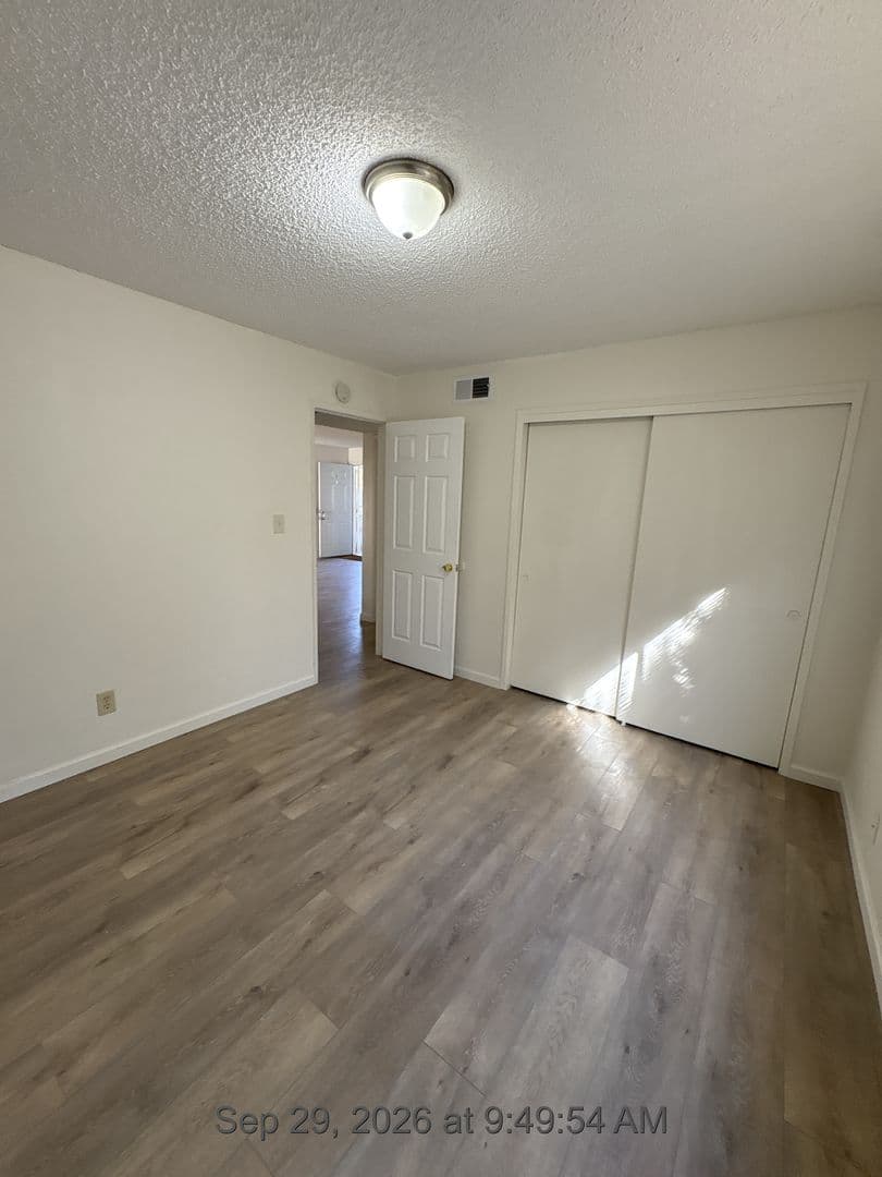 Exeter Apartment: 320 North E Street