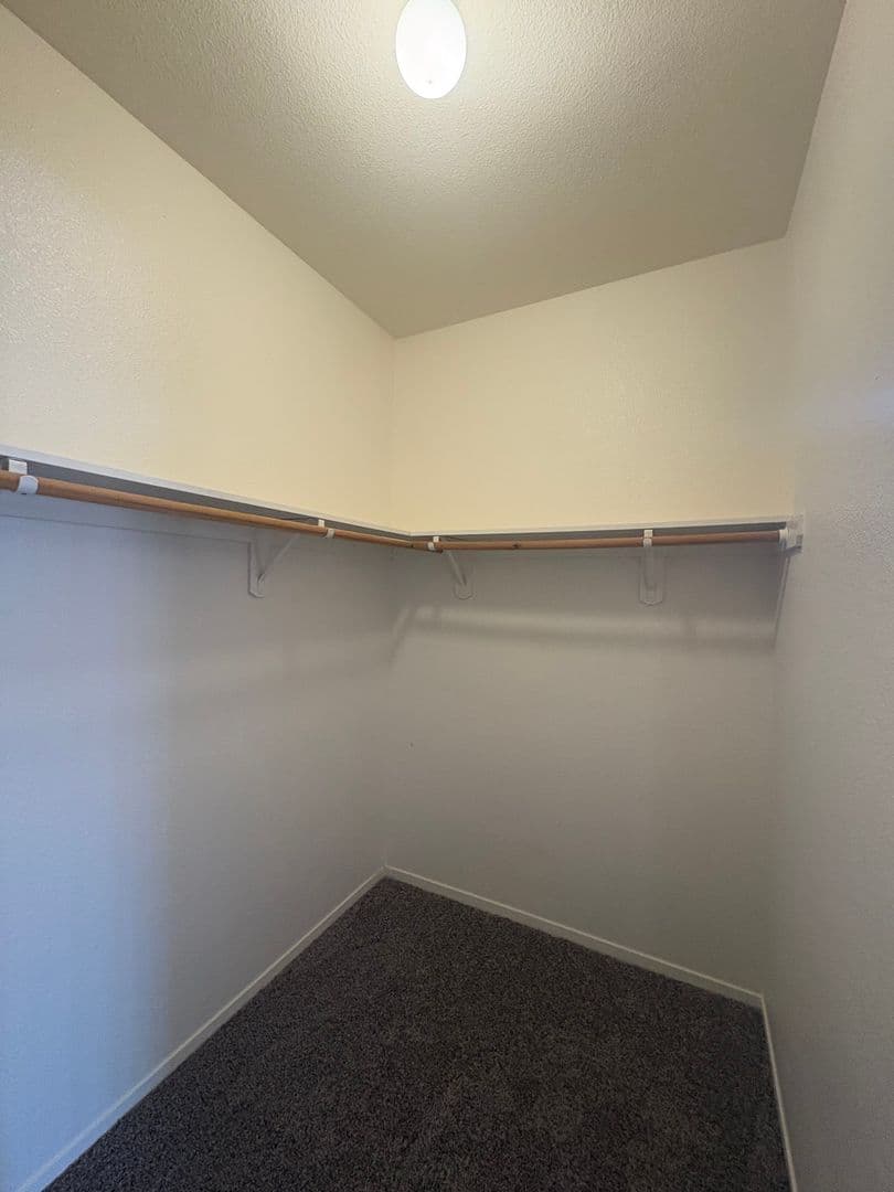 Tulare House: 1515 Cottage Grove Ave