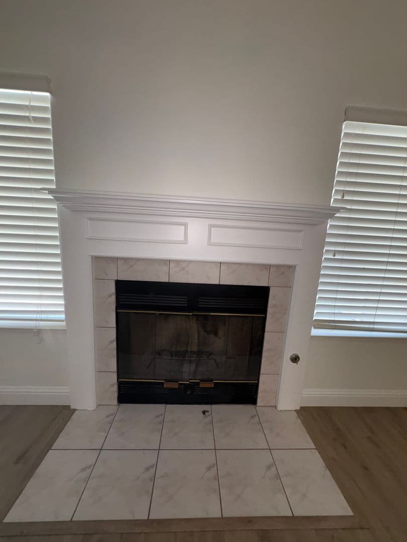 Clovis House: 3227 Jasmine Ave