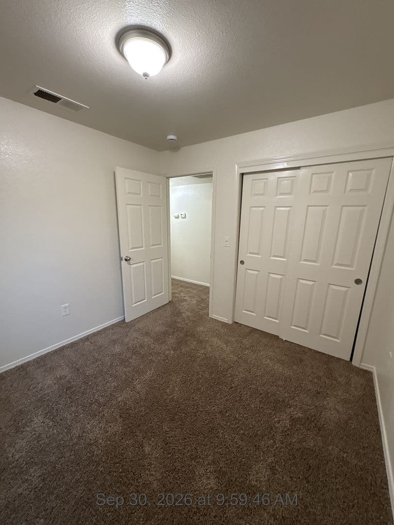 Visalia Apartment: 4203-4349 West Walnut Avenue