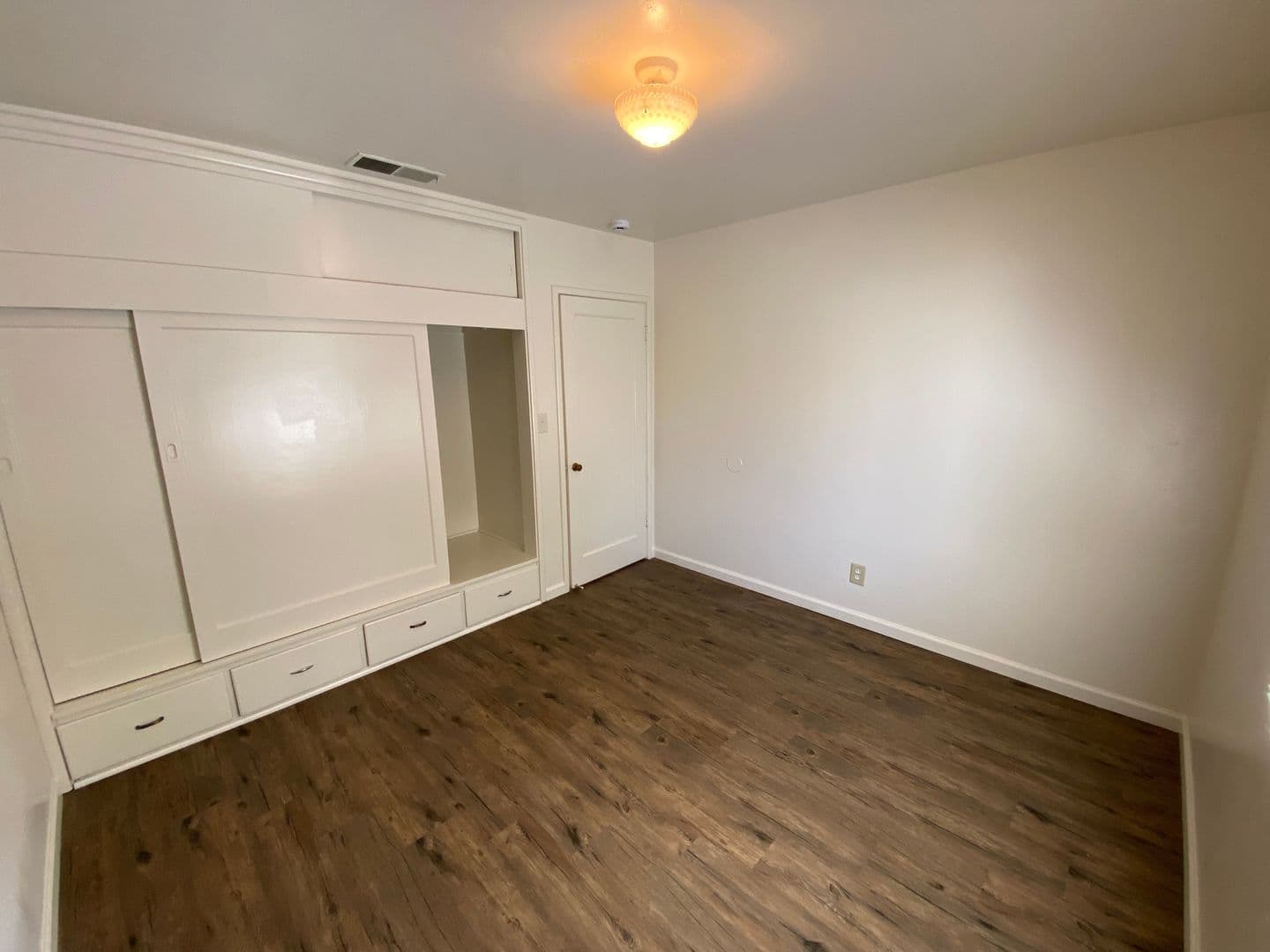Visalia House: 1220 S Church Street
