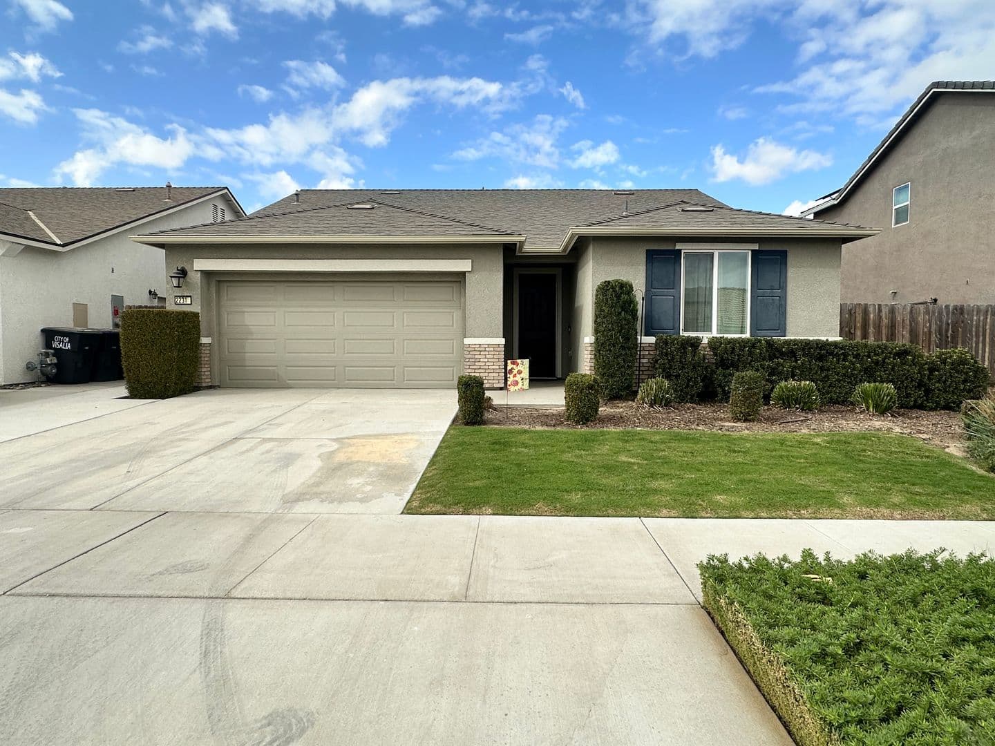 Visalia House: 2231 South Lebec St