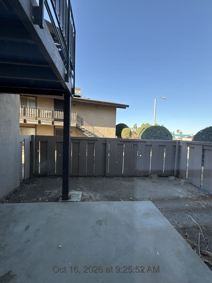 Visalia Apartment: 3515 W Campus Ave -1