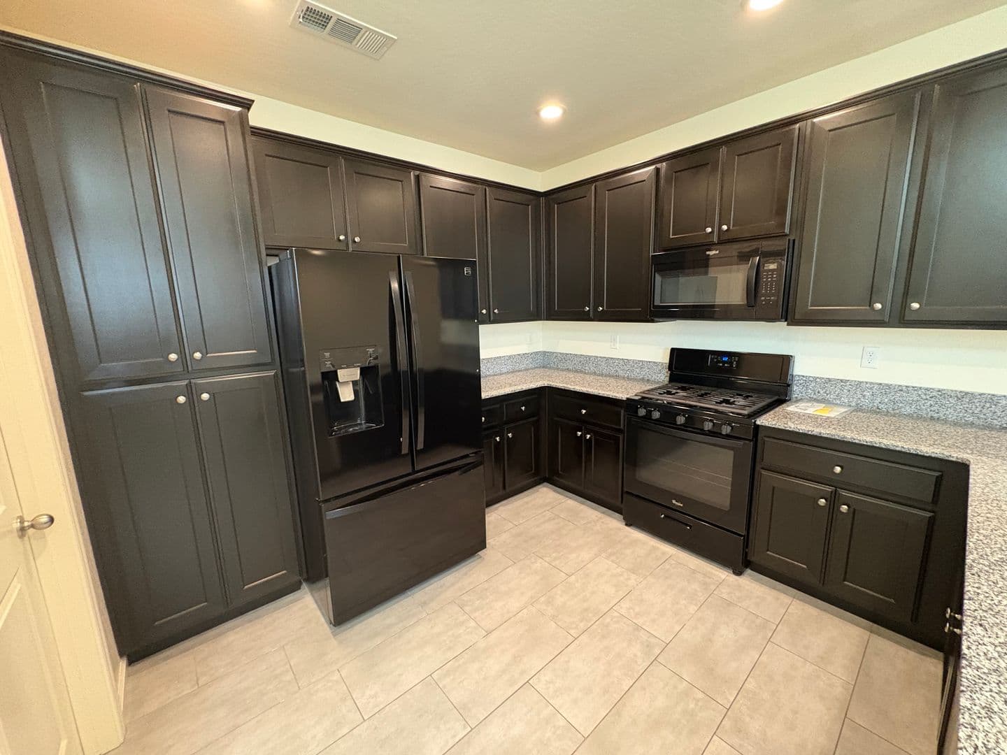 Tulare House: 3272 Manchester St