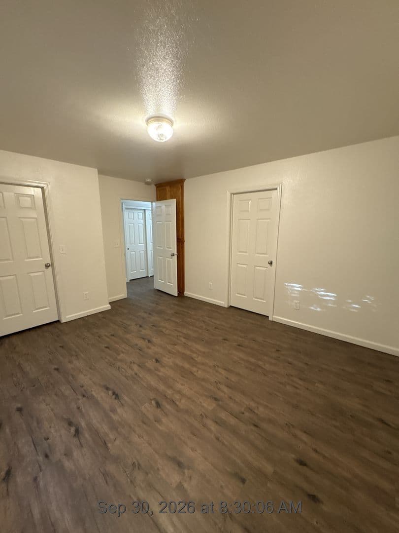 Visalia Apartment: 2222-2228 N. Vickie Ct