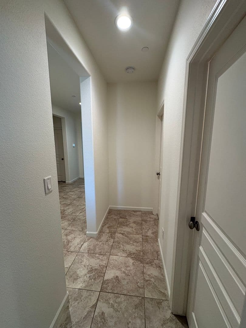 Visalia House: 4306 West Lark Ave