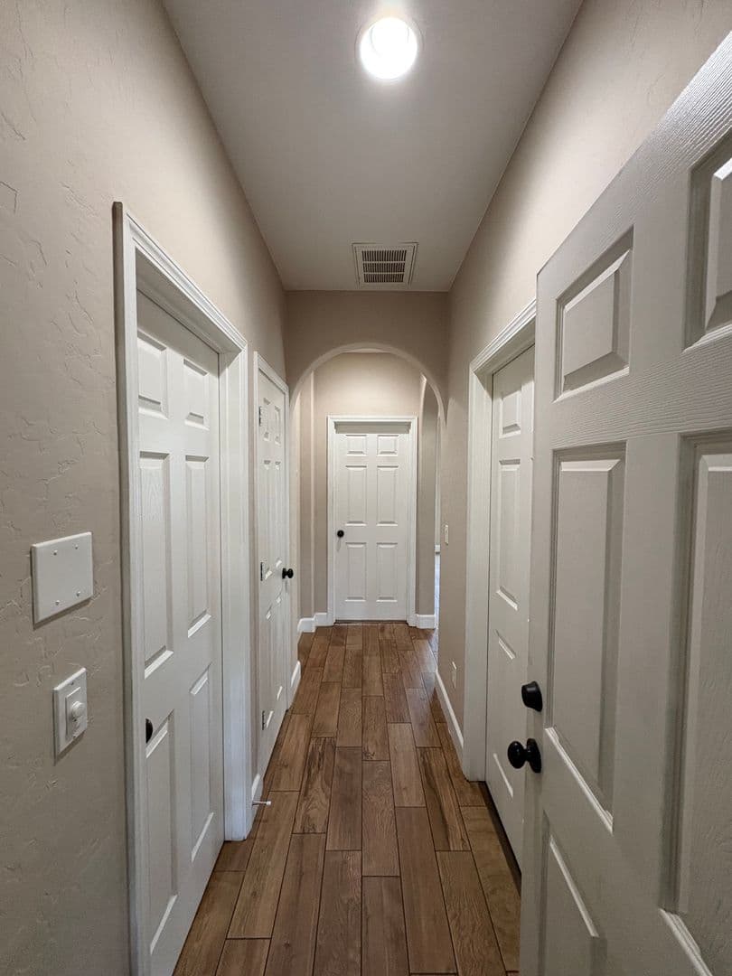 Visalia House: 3116 W Buena Vista