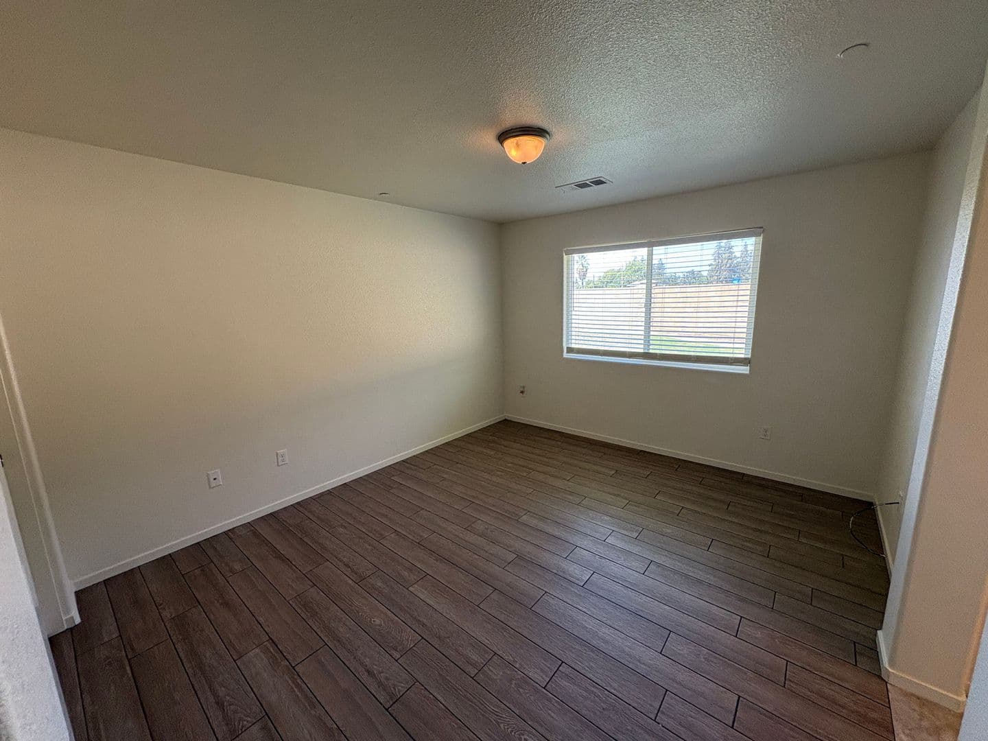 Tulare House: 2314 Cape Canyon Avenue