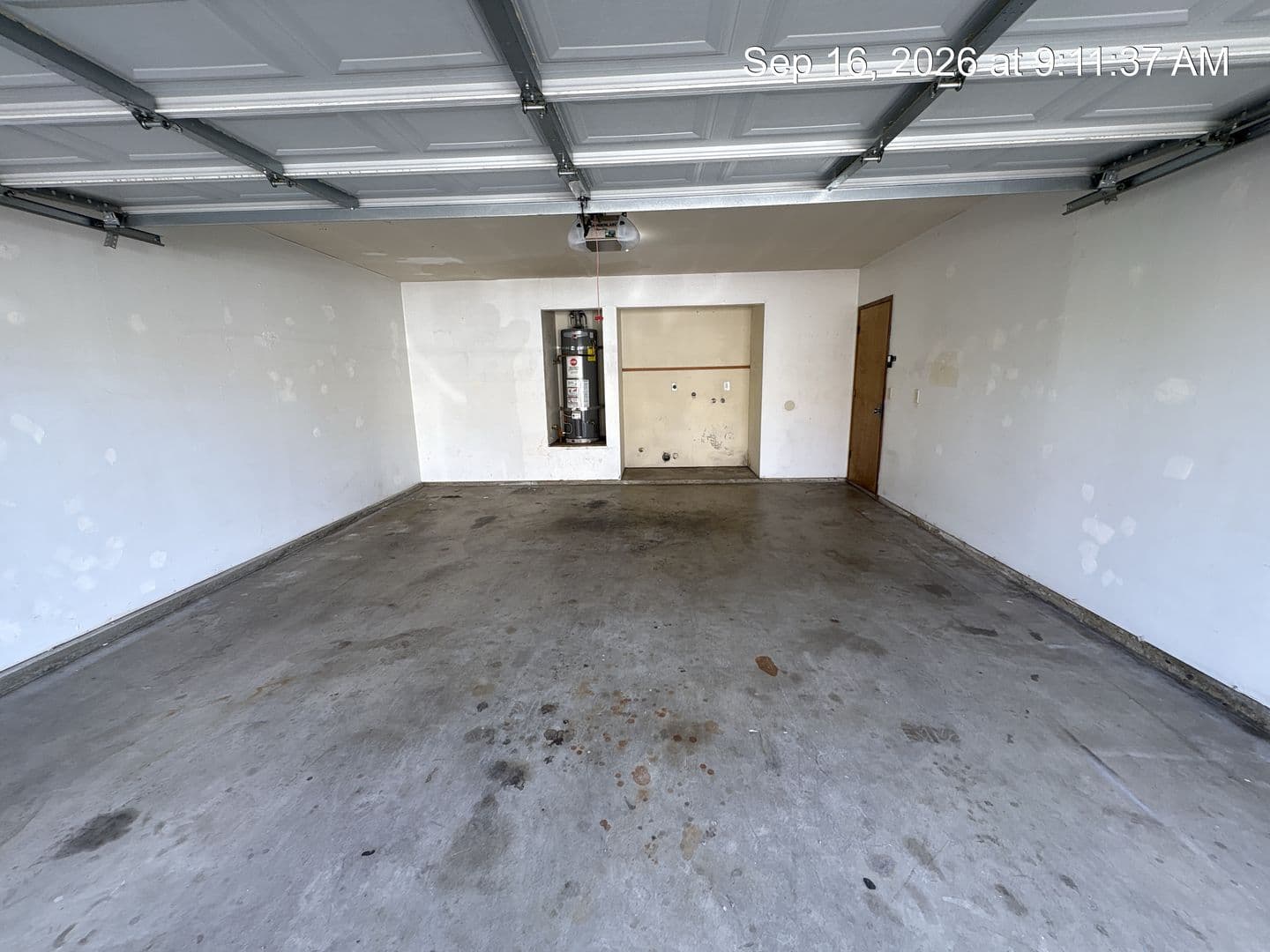 Visalia Apartment: 700-738 South Linwood / 4431-4445 West Myrtle/4430 West Cypress