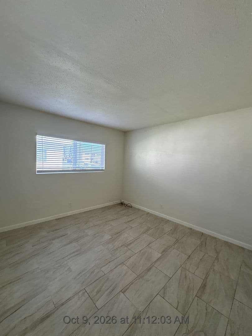 Hanford Apartment: 530-580 S. Richmond Ave