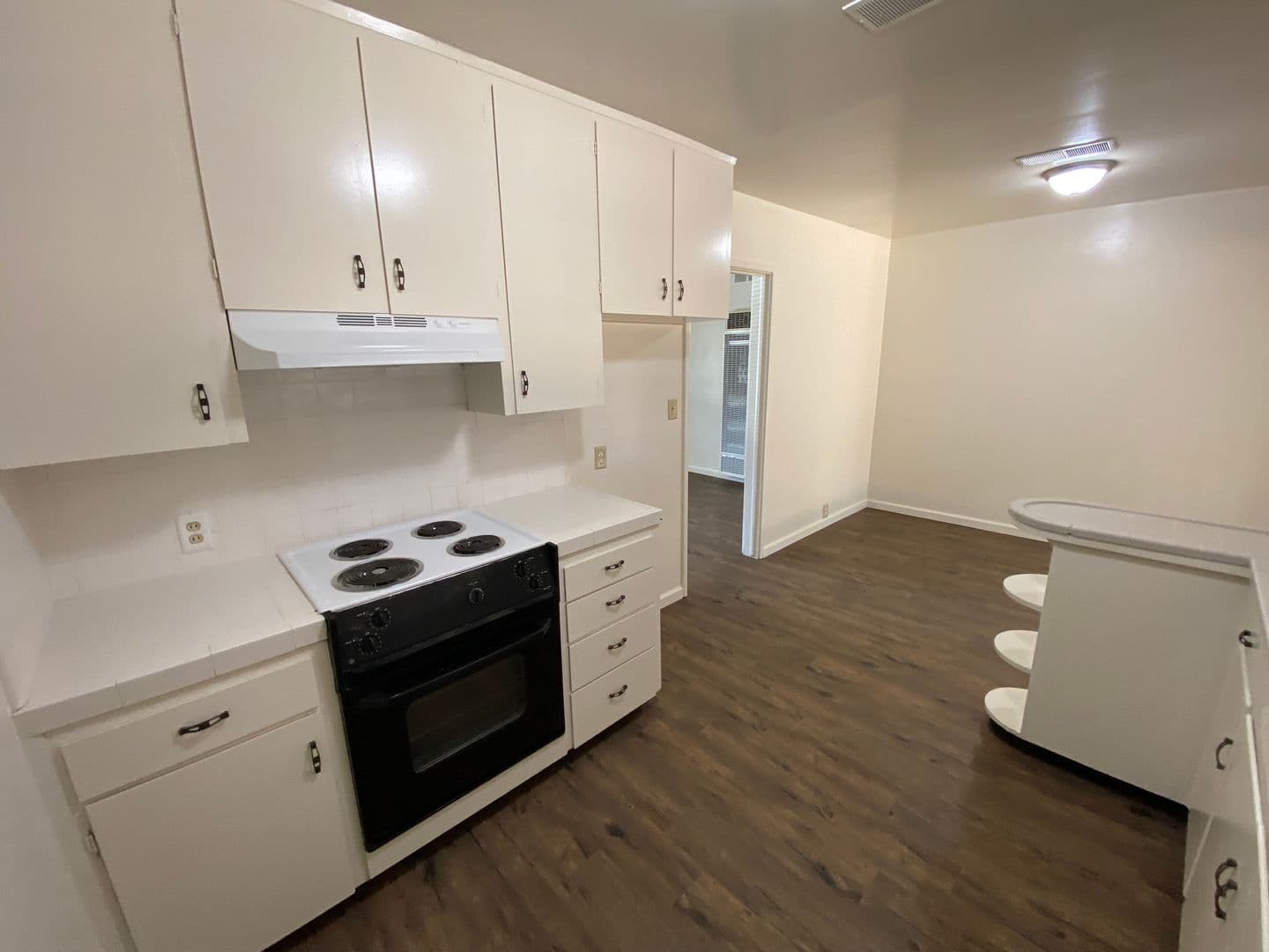 Visalia House: 1220 S Church Street