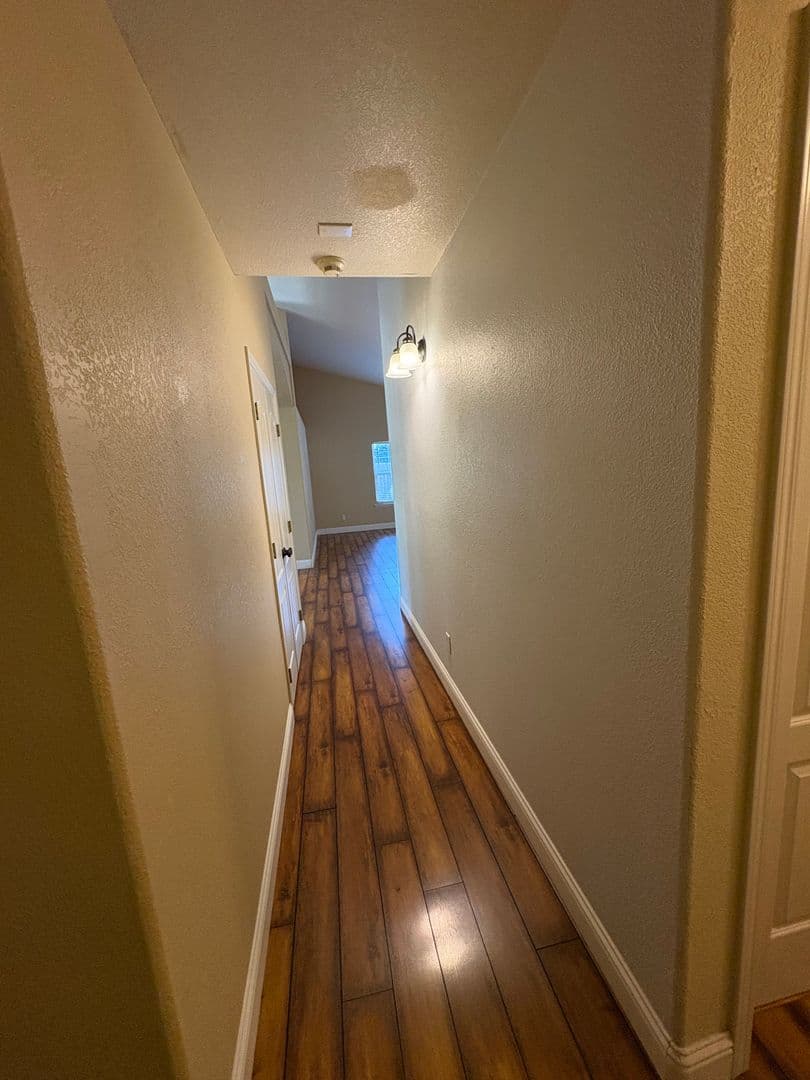 Visalia House: 3524 S. Lincoln Ct