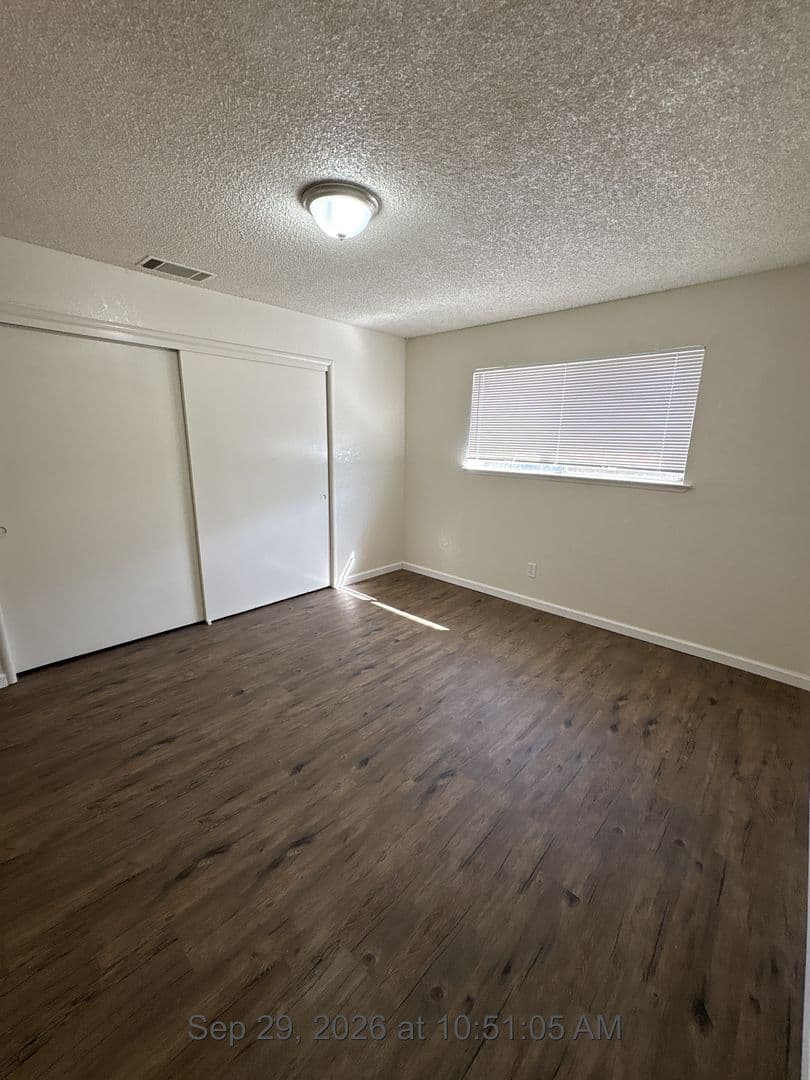 Visalia Apartment: 2034-2038 South Tracy Court
