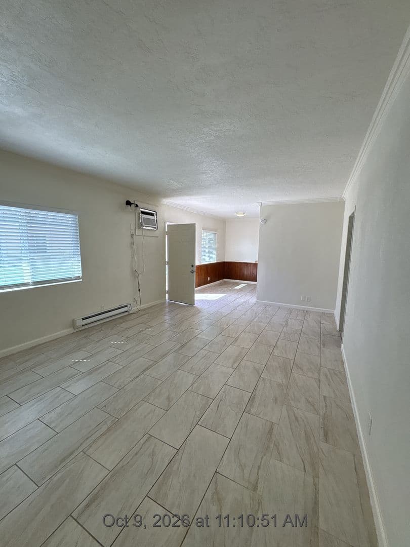 Hanford Apartment: 530-580 S. Richmond Ave