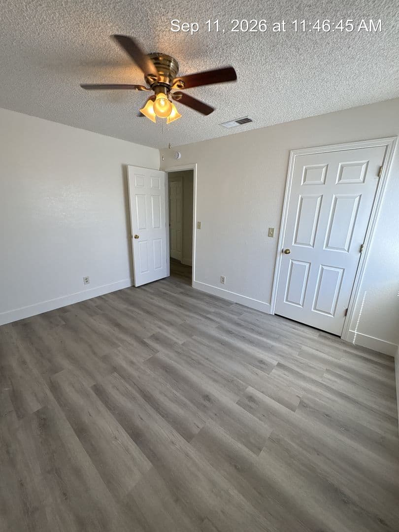 Visalia Apartment: 748 S Goddard  A-D