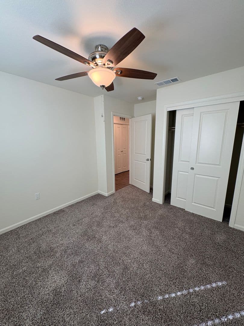 Visalia House: 30643 Marigold Road