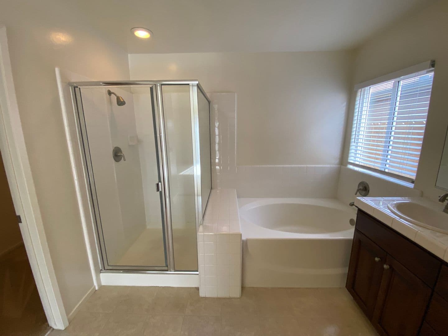 Visalia House: 1025 West Reese Ct