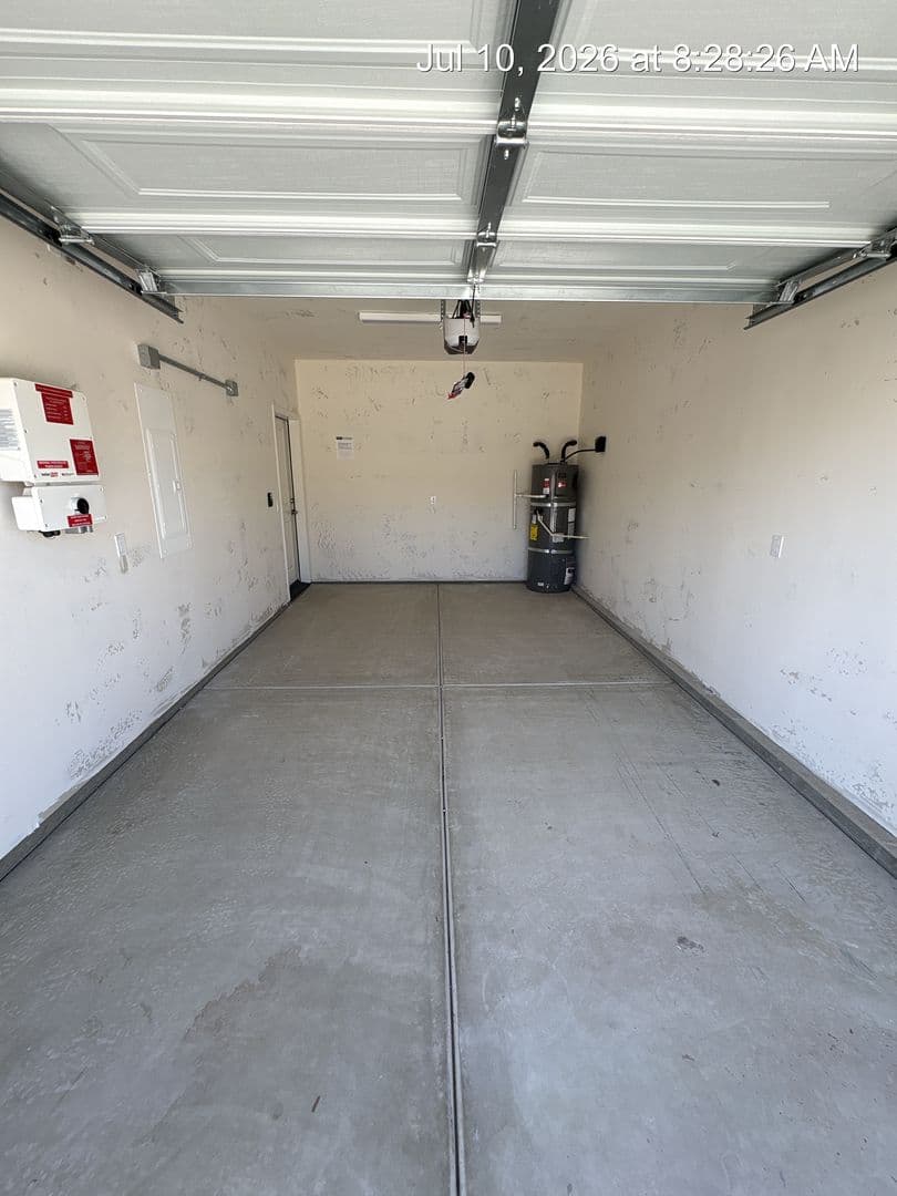 Visalia Apartment: 711-747 S Pinkham
