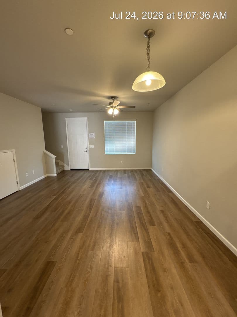Visalia Apartment: 505 S Summit Street Unit #101-104