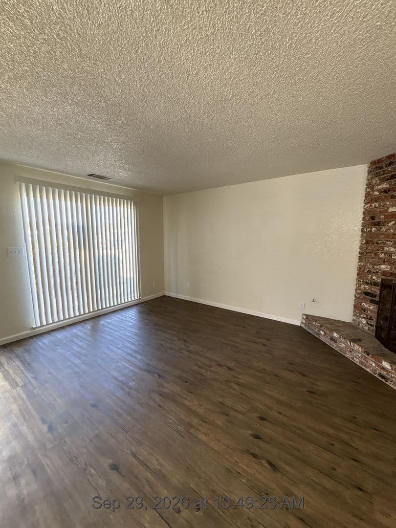 Visalia Apartment: 2034-2038 South Tracy Court