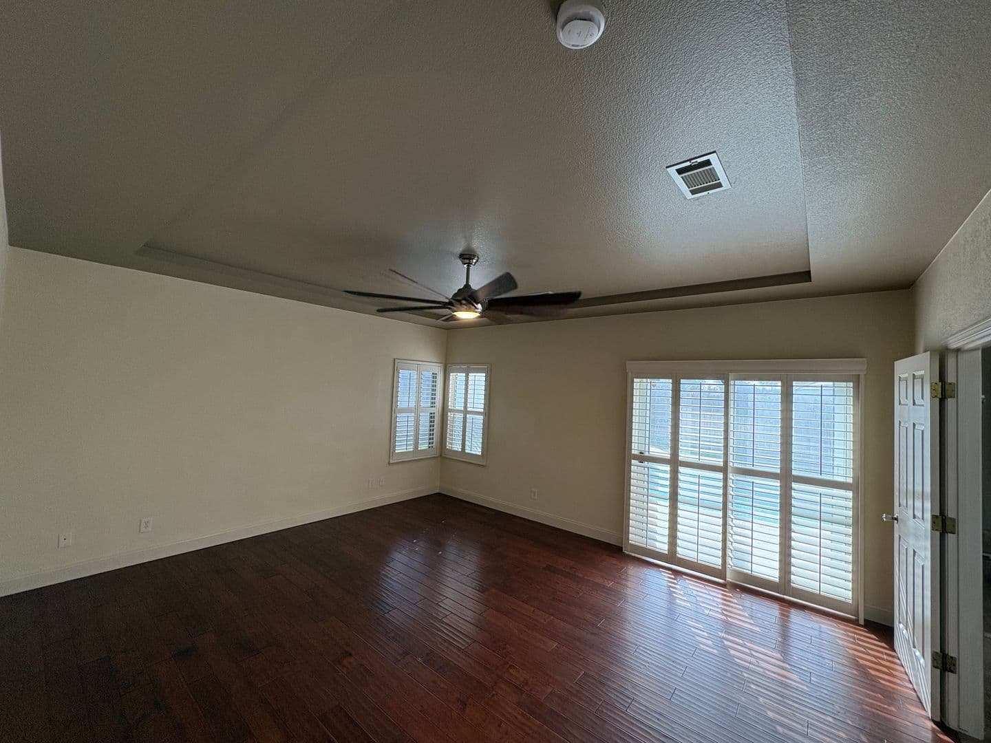 Hanford House: 540 West Birch Ct