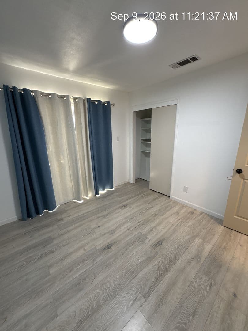 Hanford House: 1105 Freddie  Circle